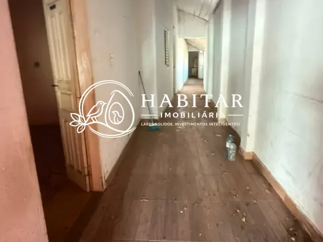 Casa 4 quartos e 2 banheiros, à venda, no bairro CENTRO em Corumbá