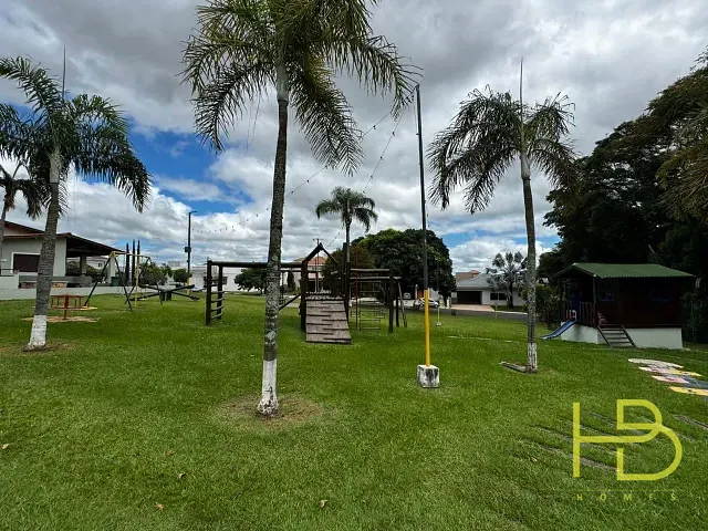 Casa 4 quartos e 6 banheiros, para alugar, no bairro Cajuru do Sul em Sorocaba
