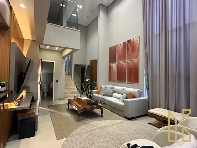Casa com 317m² 3 quartos e 5 banheiros, à venda, no bairro Esperança em Londrina