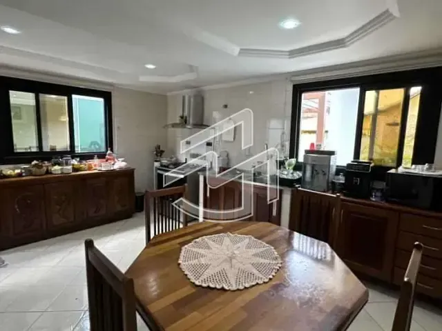 Casa 3 quartos e 4 banheiros, à venda, no bairro Quarenta Horas (Coqueiro) em Ananindeua