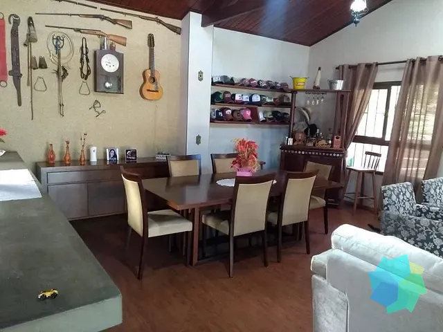 Casa com 2420m² 4 quartos e 2 banheiros, à venda, no bairro Condomínio Piccolo Paese em Salto