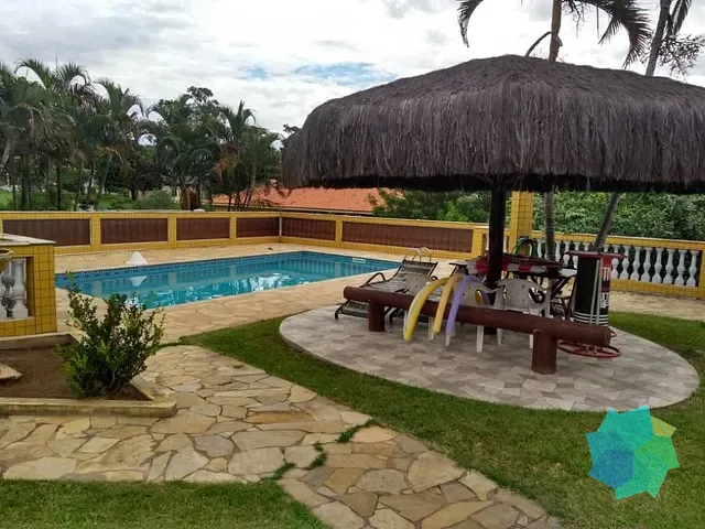 Casa com 2420m² 4 quartos e 2 banheiros, à venda, no bairro Condomínio Piccolo Paese em Salto