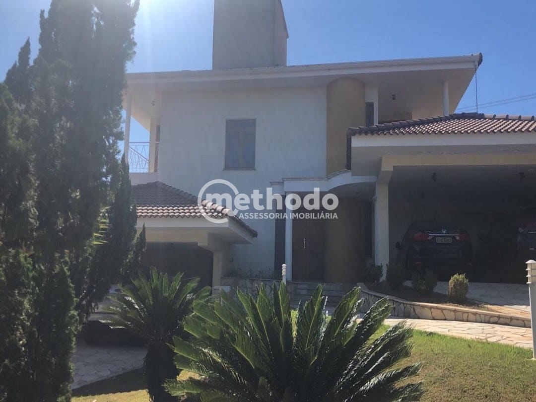 Casa, 5 quartos, 610 m² - Foto 1