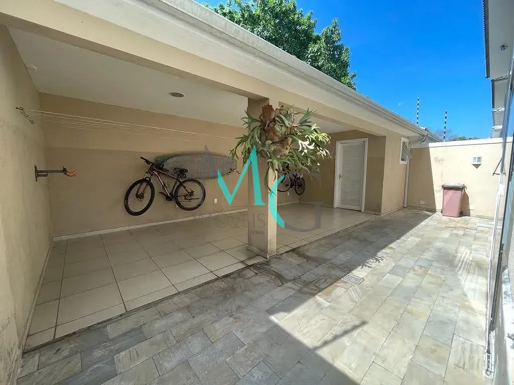 Casa, 4 quartos, 260 m² - Foto 33