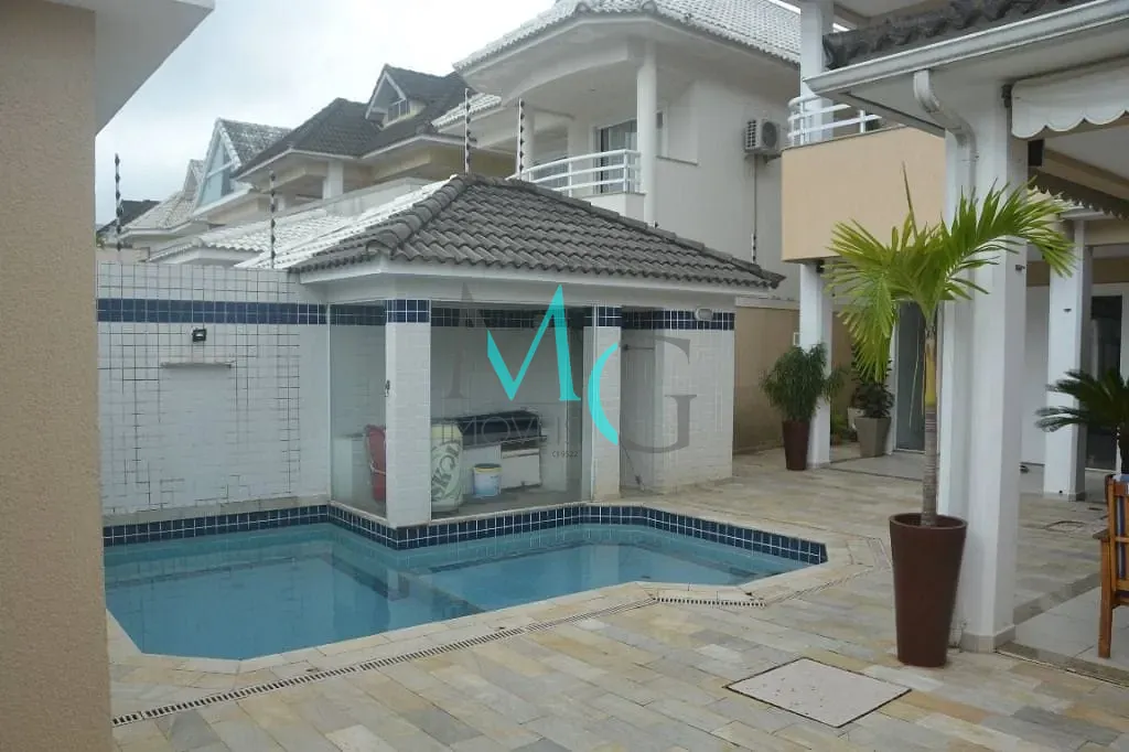 Casa, 4 quartos, 260 m² - Foto 31