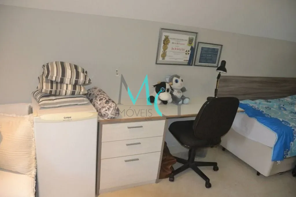 Casa, 4 quartos, 260 m² - Foto 37