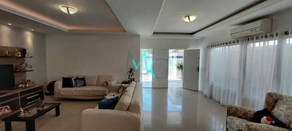 Casa, 4 quartos, 260 m² - Foto 93