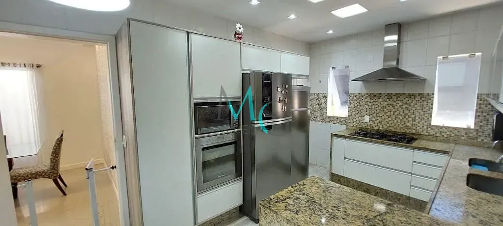 Casa, 4 quartos, 260 m² - Foto 95