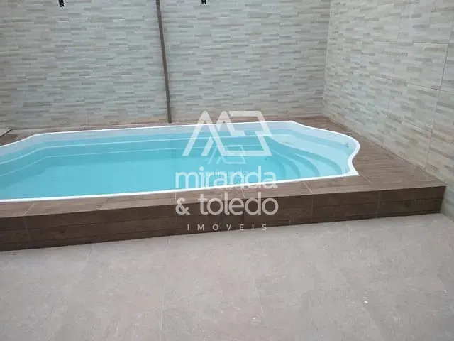 Casa com 180m² 3 quartos e 4 banheiros, à venda, no bairro Jardim Boa Vista em Guarapari