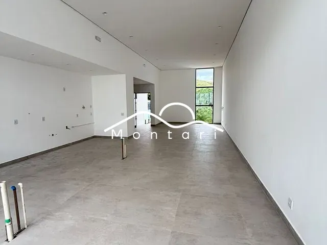 Casa 3 quartos e 5 banheiros, à venda, no bairro Jardim Amália em Volta Redonda