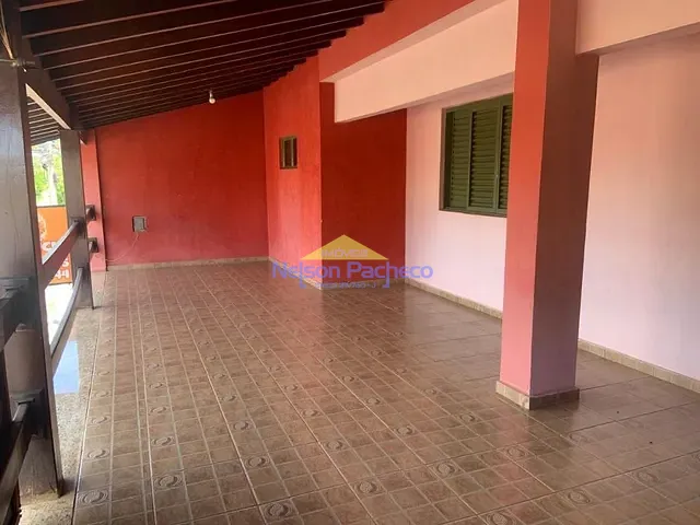 Casa com 250m² 3 quartos e 2 banheiros, à venda, no bairro Nova Aparecida em Capivari