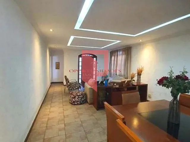 Casa com 360m² 4 quartos e 3 banheiros, à venda, no bairro Itapoã em Belo Horizonte