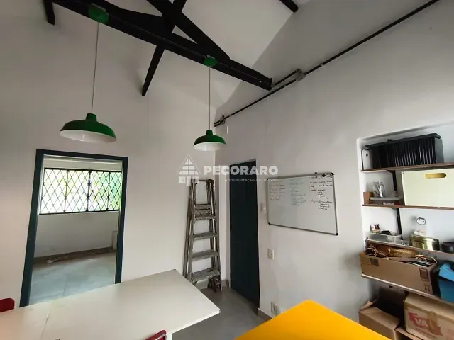 Casa para alugar, no bairro Pinheiros em São Paulo