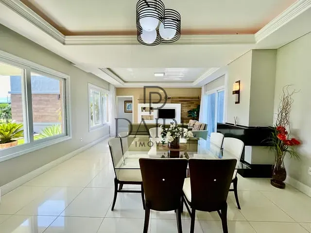 Casa com 800m² 3 quartos e 2 banheiros, à venda, no bairro Atlântida-Sul em Xangri-Lá