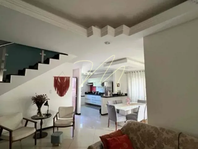 Casa 3 quartos e 2 banheiros, à venda, no bairro Pontal em Ilhéus