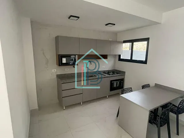 Casa com 80m² 2 quartos e 3 banheiros, para alugar, no bairro Granja Viana II em Cotia