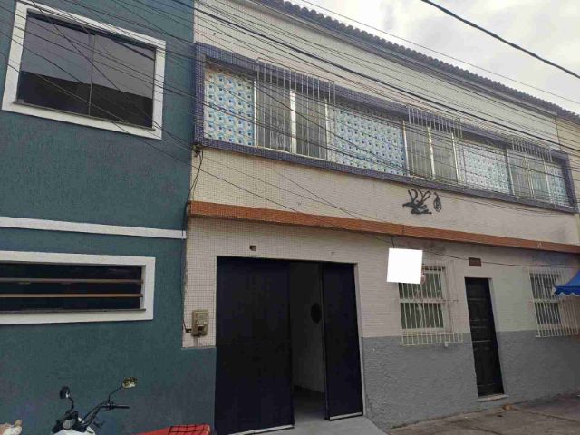 Casa 5 quartos e 3 banheiros, à venda, no bairro Centro em Cabo Frio