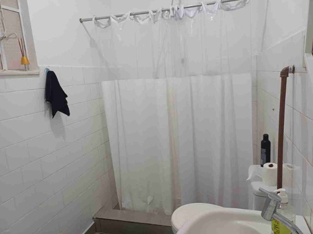 Casa 5 quartos e 3 banheiros, à venda, no bairro Centro em Cabo Frio