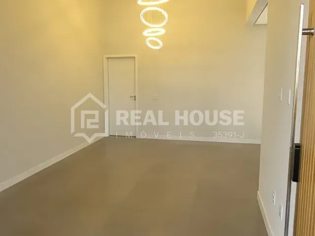 Casa com 200m² 3 quartos e 3 banheiros, à venda, no bairro Jardim Novo Horizonte em Sorocaba