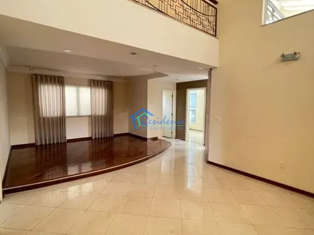 Casa com 360m² 3 quartos e 4 banheiros, à venda, no bairro Jardim Esplanada em Indaiatuba