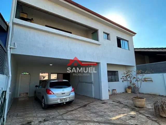 Casa com 200m² 5 quartos e 3 banheiros, à venda, no bairro Guará II em Brasília