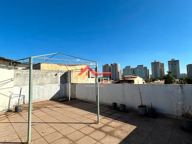 Casa com 200m² 5 quartos e 3 banheiros, à venda, no bairro Guará II em Brasília