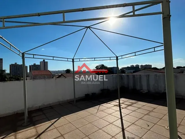 Casa com 200m² 5 quartos e 3 banheiros, à venda, no bairro Guará II em Brasília