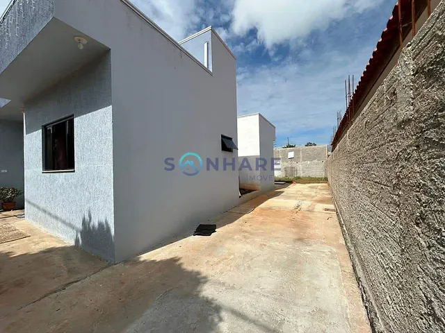 Casa 2 quartos e 1 banheiro, à venda, no bairro Cruzeiro em Siqueira Campos