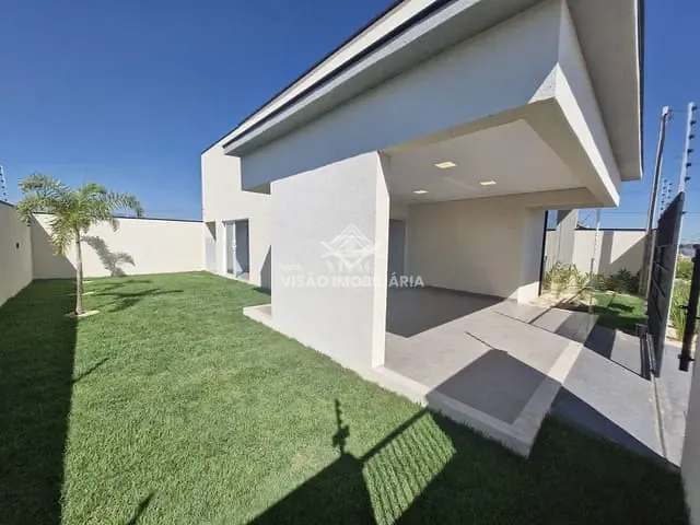 Casa com 210m² 2 quartos e 1 banheiro, à venda, no bairro Jardim Curitiba em Sinop