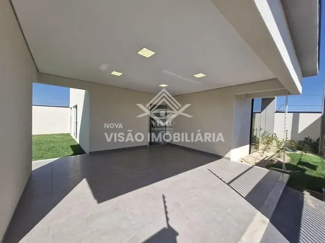 Casa com 210m² 2 quartos e 1 banheiro, à venda, no bairro Jardim Curitiba em Sinop