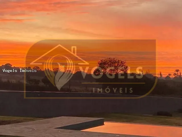 Casa 4 quartos e 4 banheiros, à venda, no bairro Chácara São José em Jaguariúna