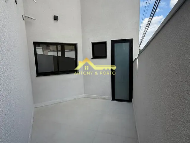 Casa com 250m², à venda, no bairro Jardim Maia em Guarulhos