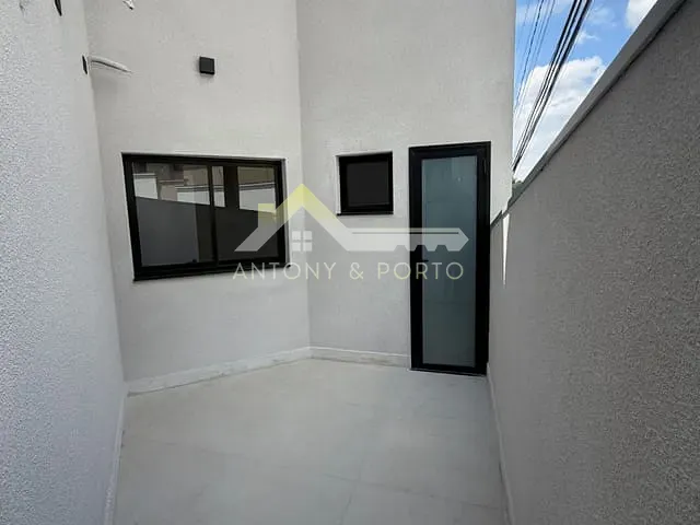 Casa com 250m², à venda, no bairro Jardim Maia em Guarulhos