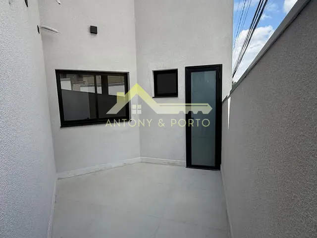 Casa com 250m², à venda, no bairro Jardim Maia em Guarulhos