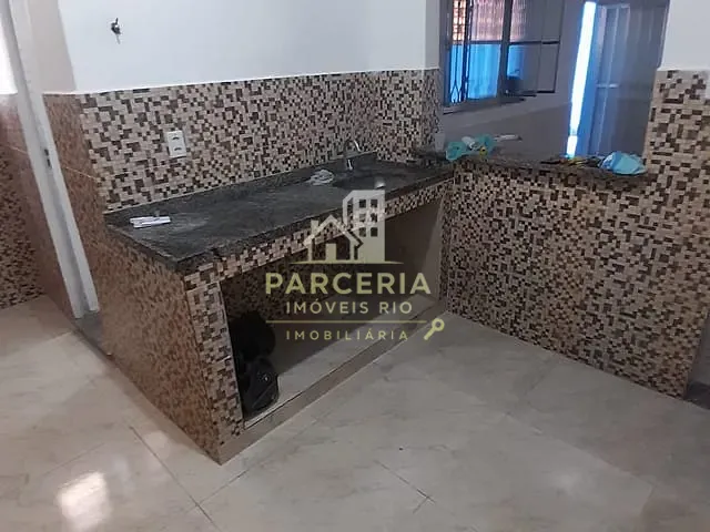 Casa com 60m² 2 quartos e 1 banheiro, à venda, no bairro Vila Rosali em São João de Meriti
