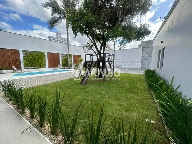 Casa com 735m² 2 quartos e 2 banheiros, à venda, no bairro Centro em Itajaí