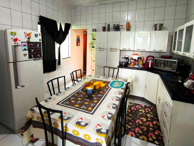 Casa 3 quartos e 2 banheiros, à venda, no bairro Grã-Duquesa em Governador Valadares