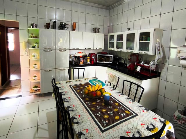 Casa 3 quartos e 2 banheiros, à venda, no bairro Grã-Duquesa em Governador Valadares