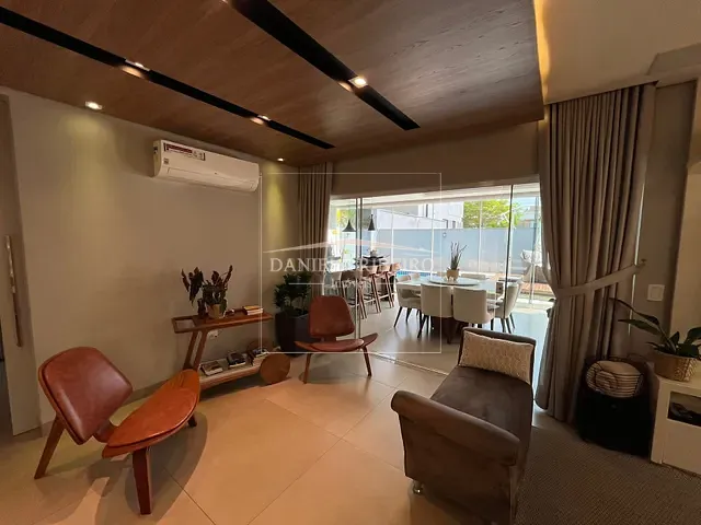 Casa 4 quartos e 6 banheiros, à venda, no bairro Vivendas do Arvoredo em Londrina
