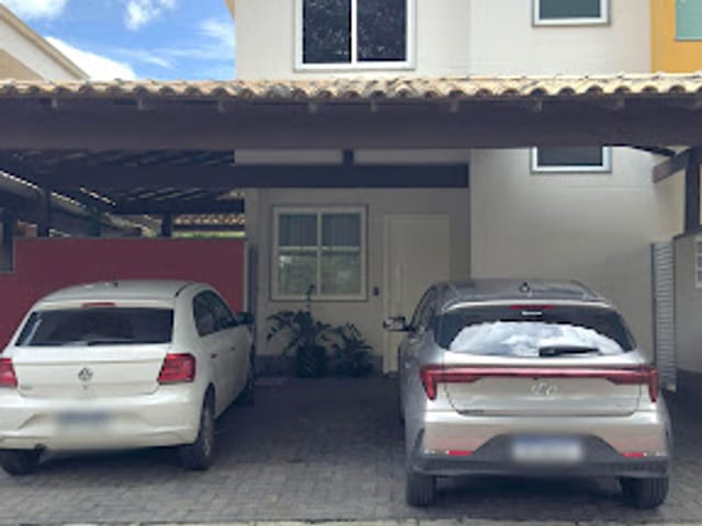 Casa com 300m² 5 quartos e 5 banheiros, à venda, no bairro Jardim Limoeiro em Serra