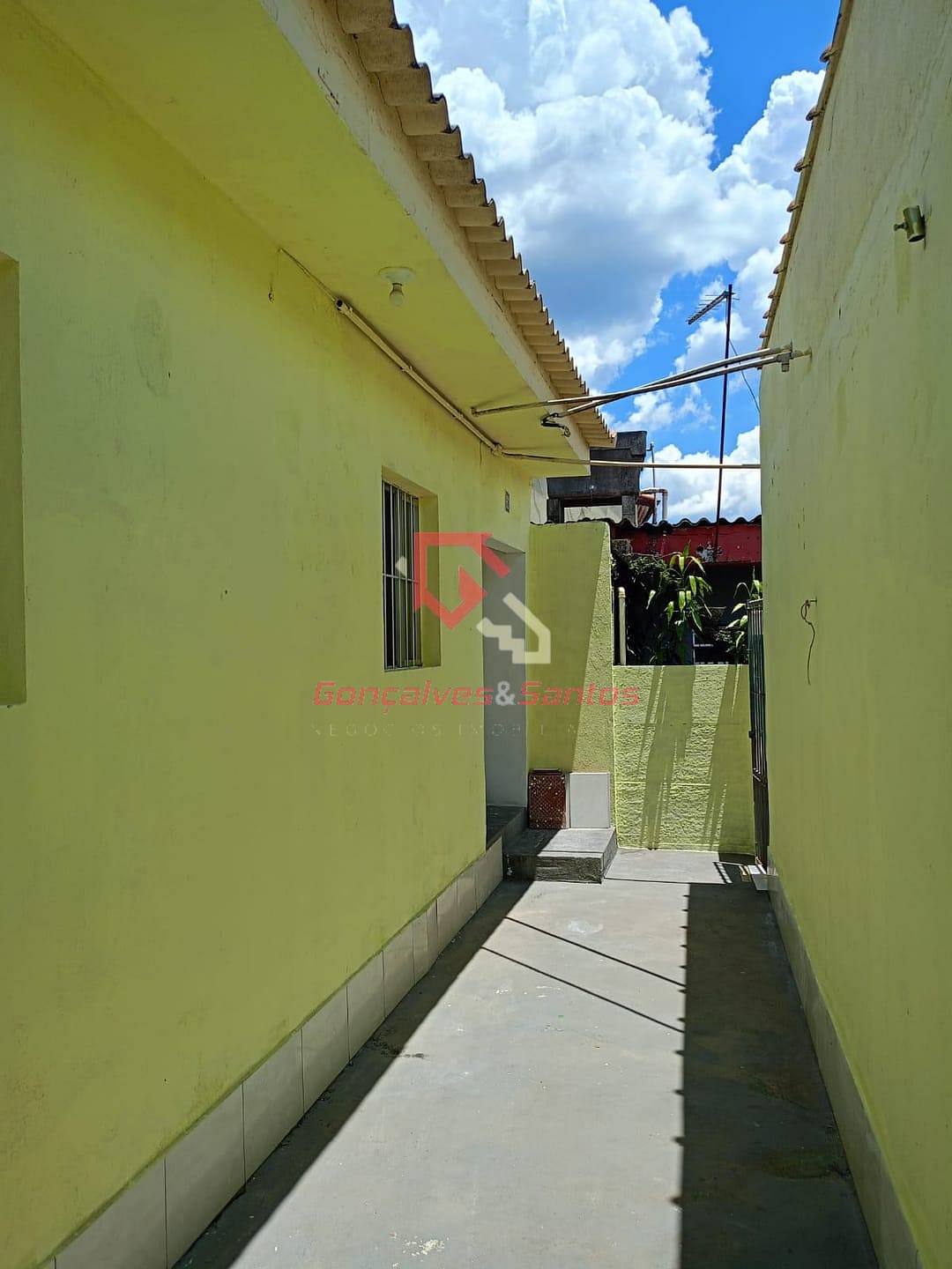 Casa, 1 quarto, 35 m² - Foto 1