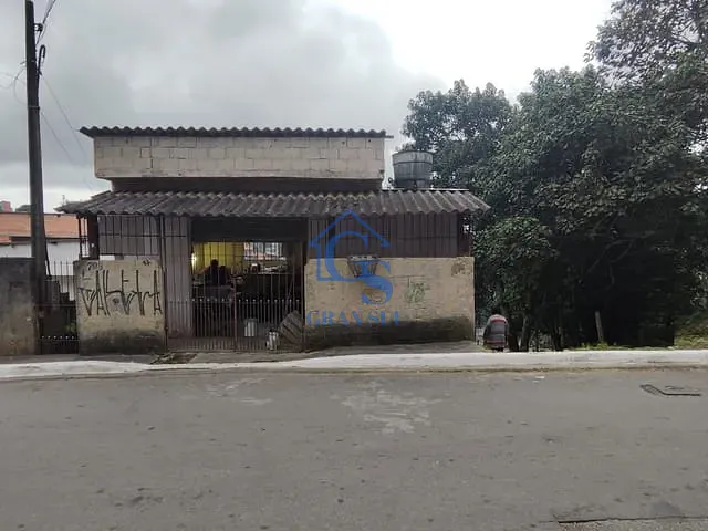 Casa com 410m² 2 quartos e 2 banheiros, à venda, no bairro Jardim Novo Parelheiros em São Paulo
