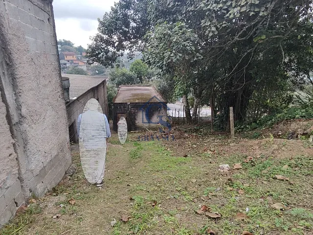 Casa com 410m² 2 quartos e 2 banheiros, à venda, no bairro Jardim Novo Parelheiros em São Paulo