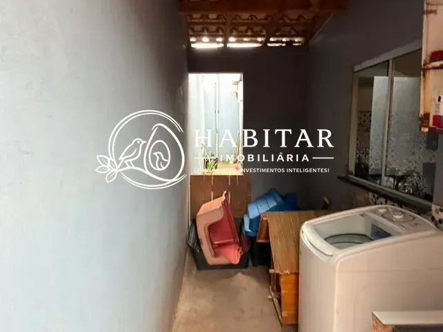 Casa 2 quartos e 1 banheiro, à venda, no bairro Nova Corumbá em Corumbá