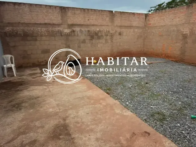 Casa 2 quartos e 1 banheiro, à venda, no bairro Nova Corumbá em Corumbá