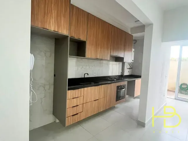 Apartamento 2 quartos e 2 banheiros, para alugar, no bairro Itapeva em Votorantim