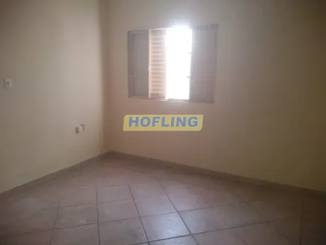 Casa com 1m², à venda, no bairro Jardim Bela Vista em Rio Claro
