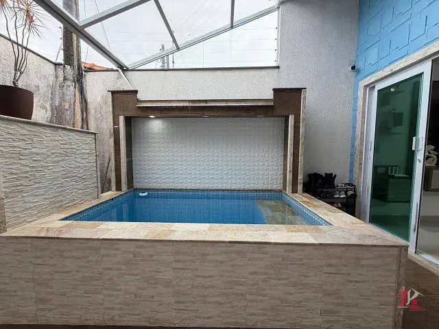Casa 2 quartos e 2 banheiros, à venda, no bairro Jardim Suarão (Interior) em Itanhaém