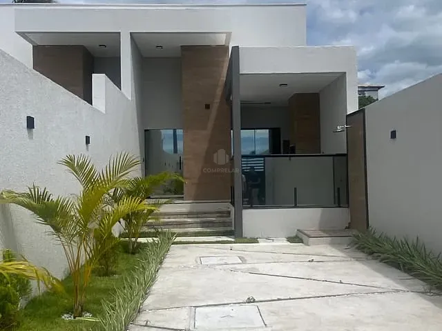 Casa com 200m² 4 quartos e 3 banheiros, à venda, no bairro Tabuba em Caucaia