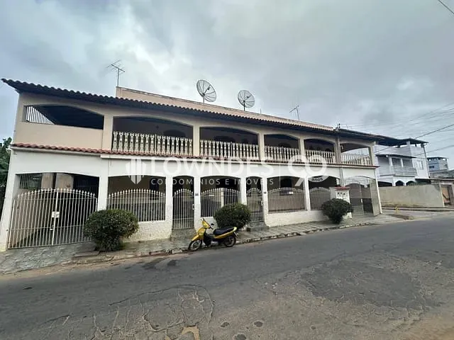 Casa 7 quartos e 4 banheiros, à venda, no bairro Ferreira da Luz em Aperibé